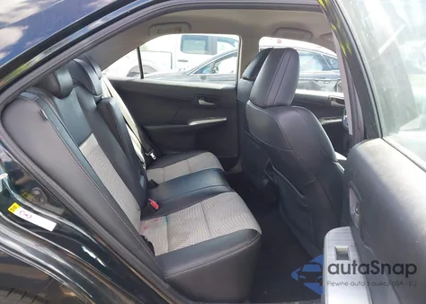 2012 Toyota Camry Se z USA, uszkodzony, nr VIN 4T1BF1FK4CU044906